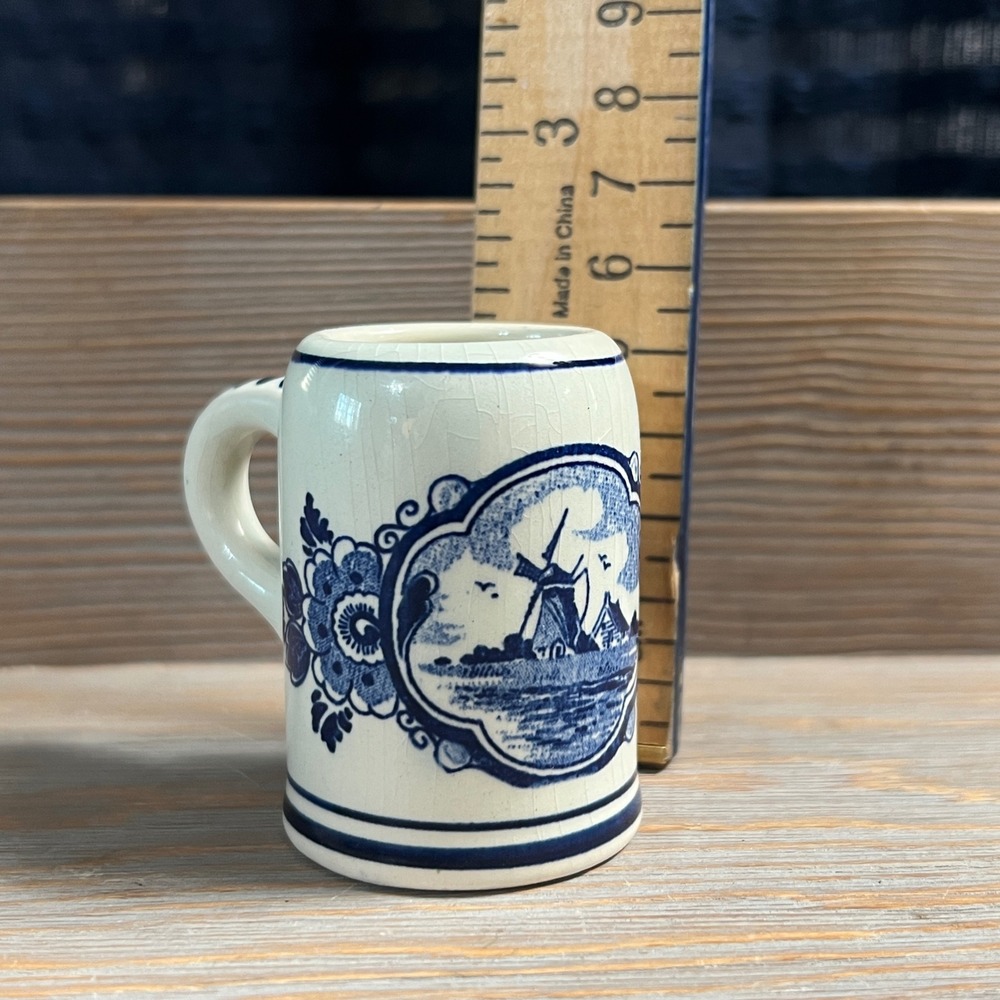 Delft Blue‎ Hand Painted Ceramic Mini Mug Windmill Dutch Scene Collectible